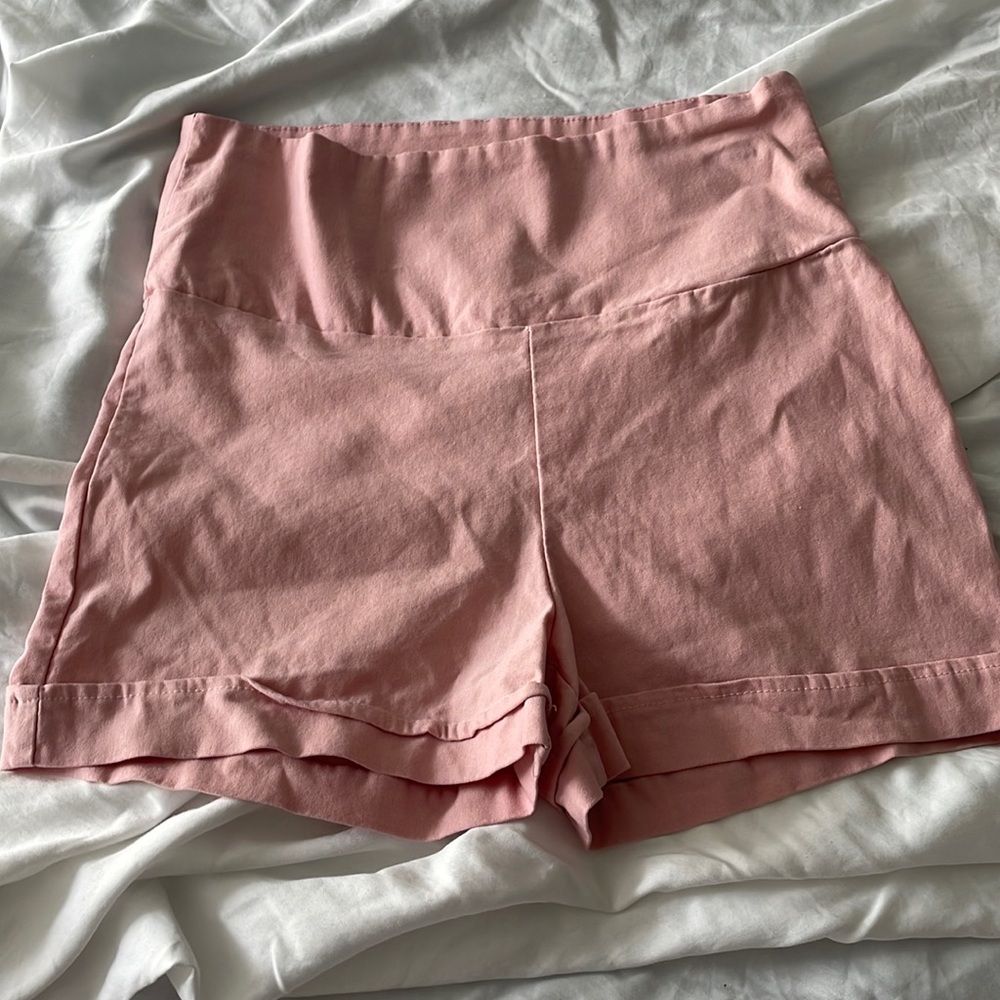 Pink Medium shorts